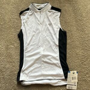 Women’s Pearl Izumi sleeveless biking shirt